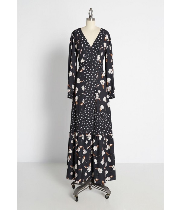 A Day Around the Cottage Maxi Dress