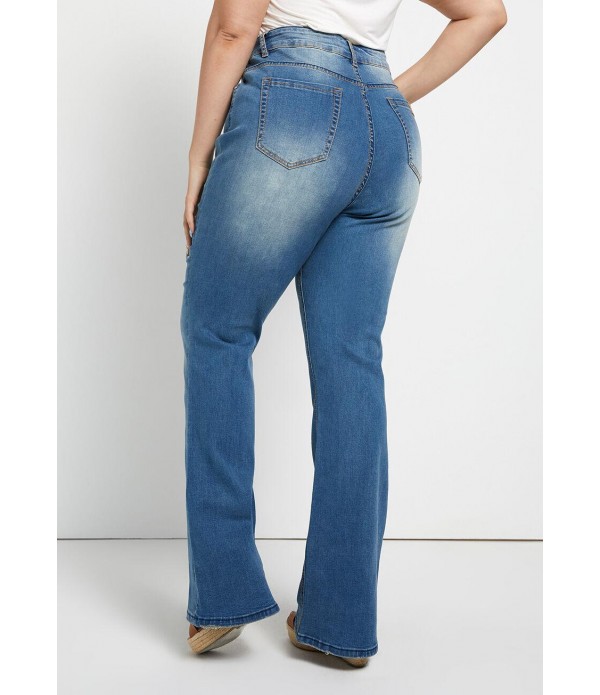 Buttons Cropped Jeans - Plus Size