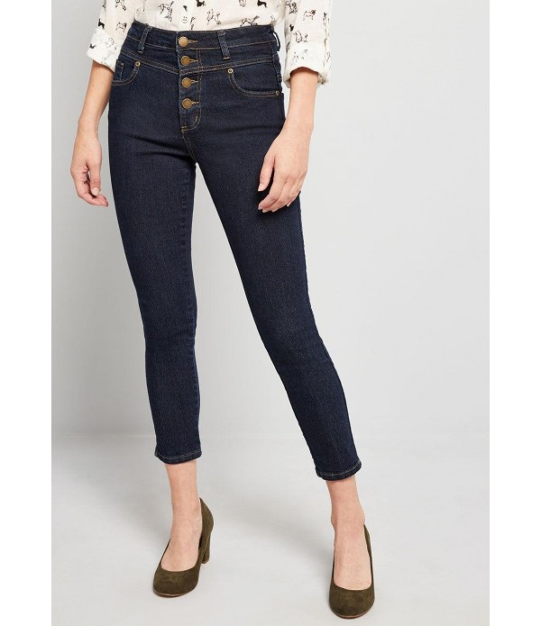 Karaoke Seamstress Buttoned Skinny Jeans - 26 in.