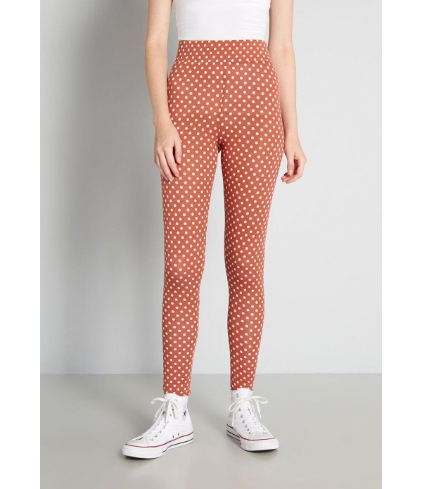 Handstand Hero Leggings