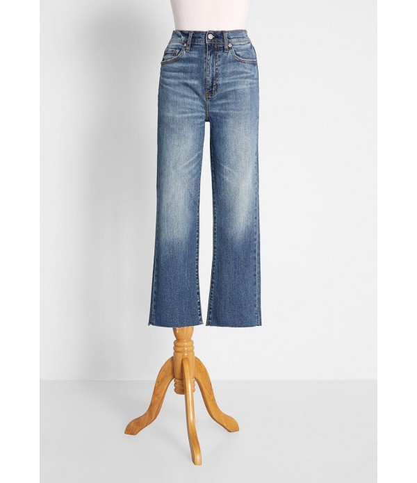 Anything But Quiet Cropped Jeans