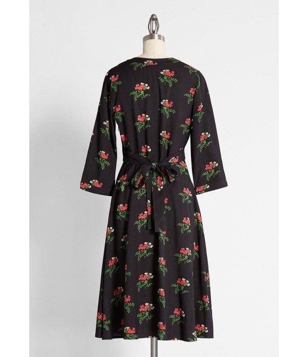 A Floral Folklore Midi Dress