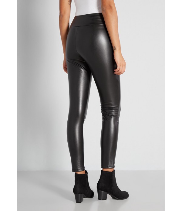 Foundations of a Frondeur Leggings