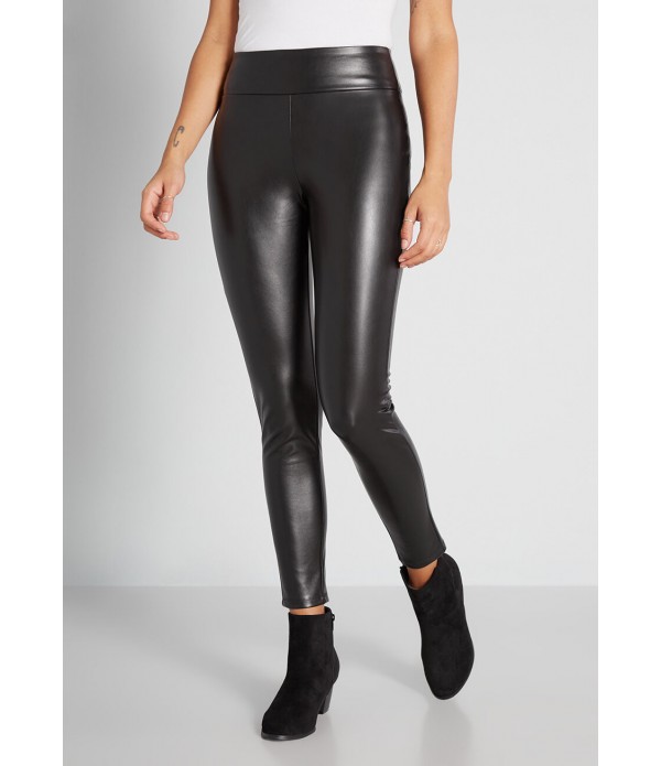 Foundations of a Frondeur Leggings